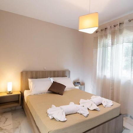 Rodia Modern Apartment Лефкада Екстериор снимка
